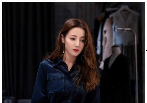 娱乐圈吃瓜四字小花,揭秘明星背后的故事