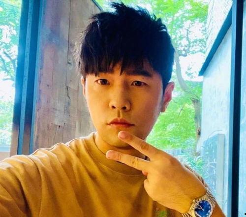 吃瓜娱乐圈周杰伦是谁啊,瓜田里的音乐天王