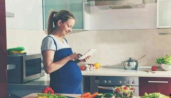 娱乐吃瓜酱妈妈上学,揭秘学生时代那些难忘的“瓜”